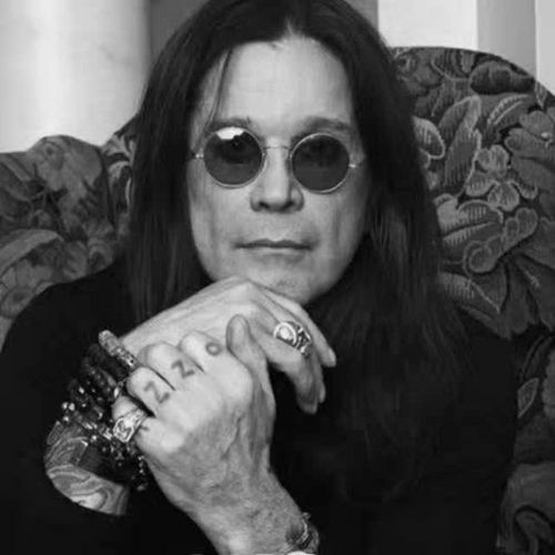 Inspiration, Unikum und Wegbereiter. Danke das wir dir zuhören durften. R.I.P. Ozzy. Grüße an Dio, Lemmy und...