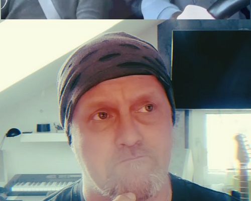 Videorelease von "Verrückte Zeiten" am 02.04.2026 auf all unseren Kanälen. Ist echt ein verrücktes Video...